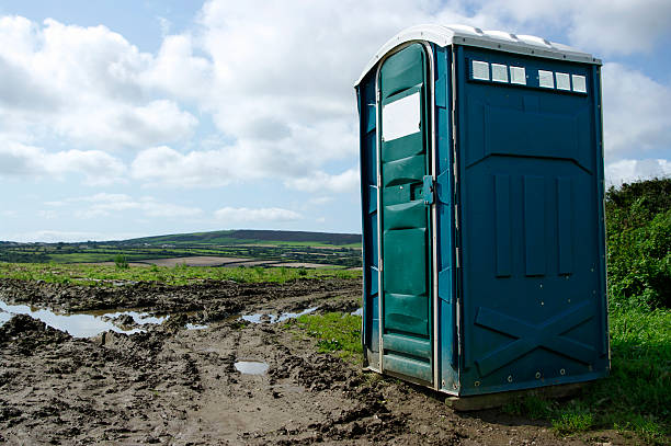 Types of Portable Toilets We Offer in Fabrica, TX